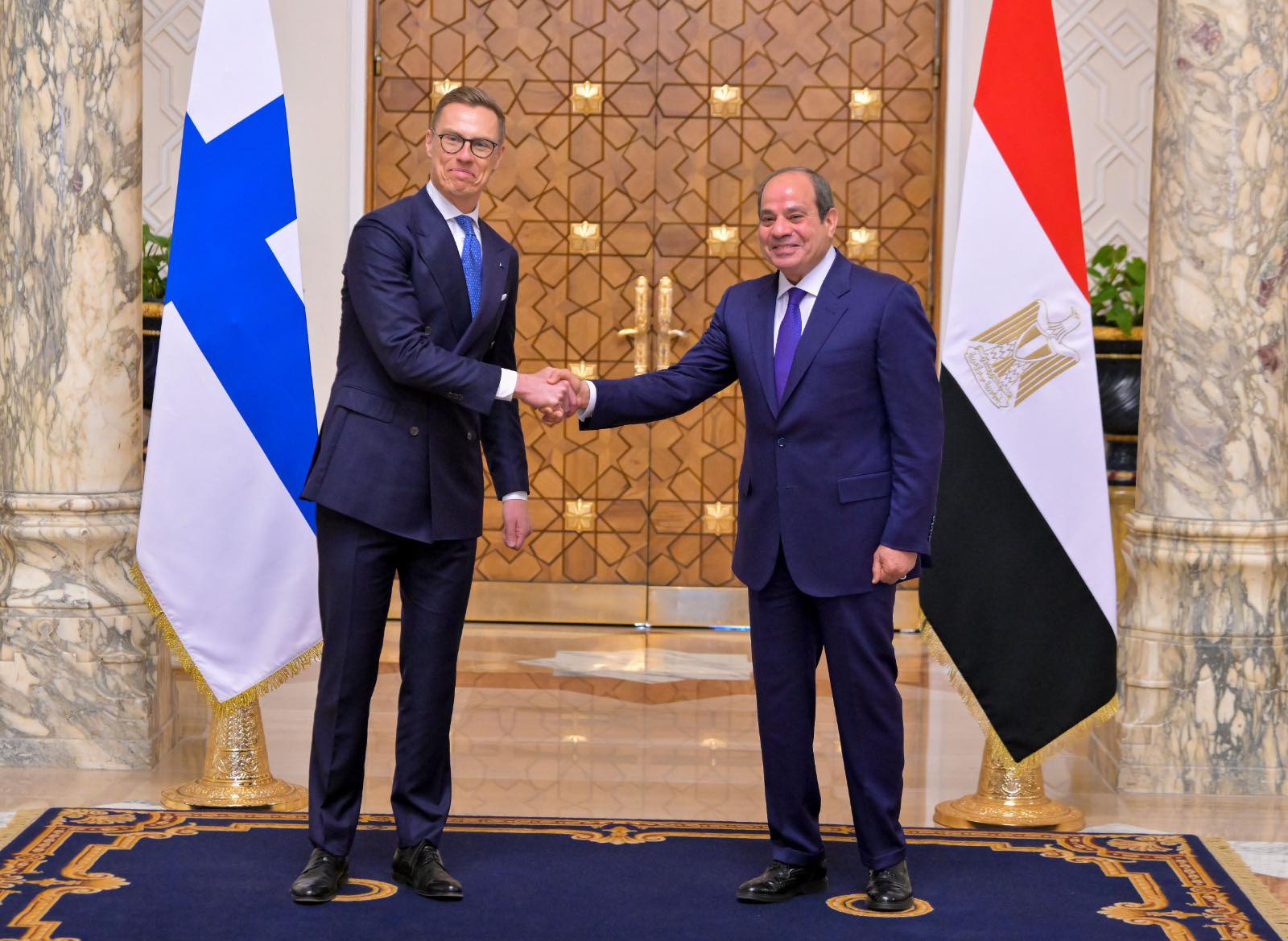 السيسي يرحب بالرئيس الفلندي